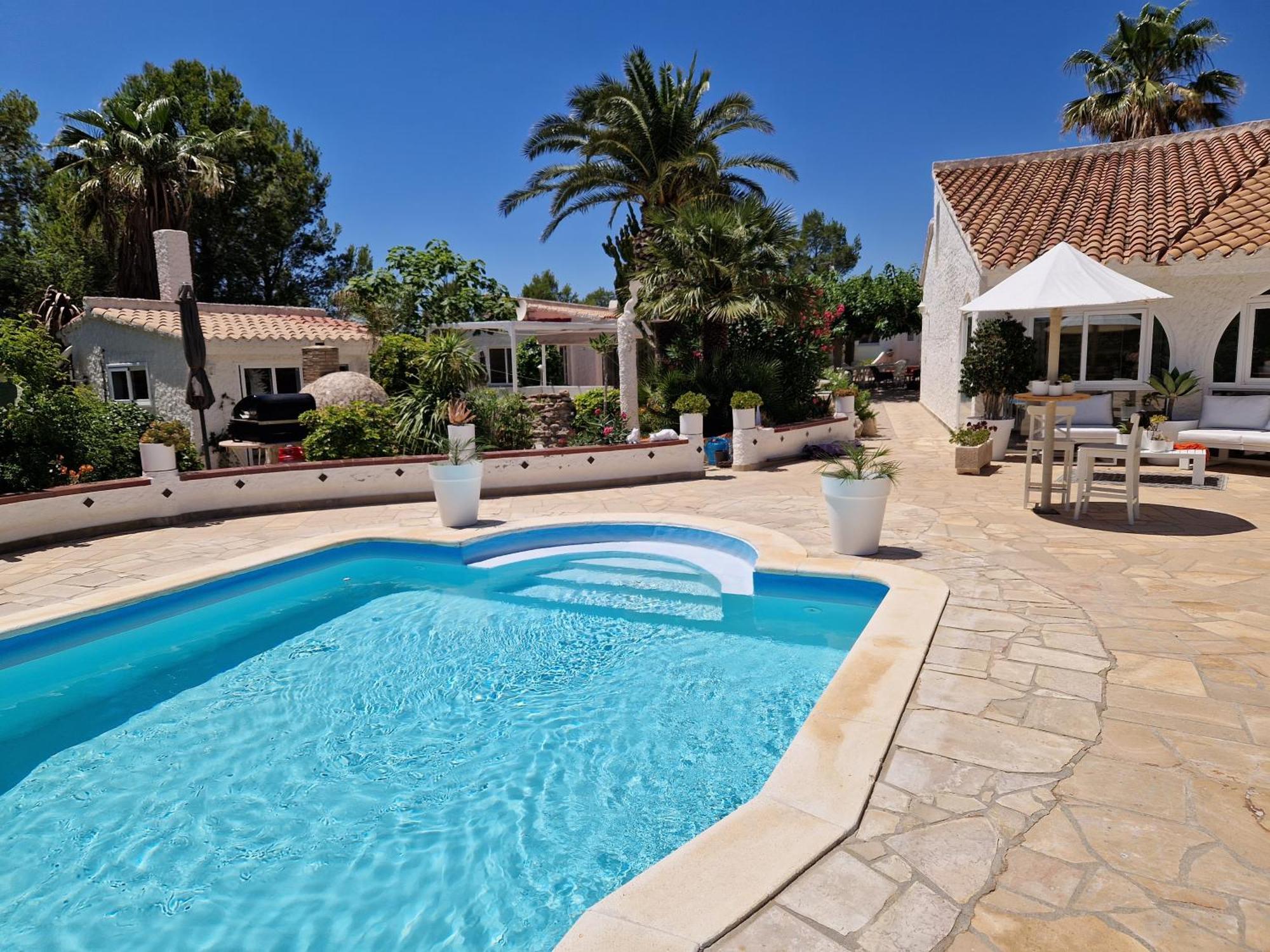 La Villa Romantica Residence De Vacances Les Tres Cales Espagne Dış mekan fotoğraf